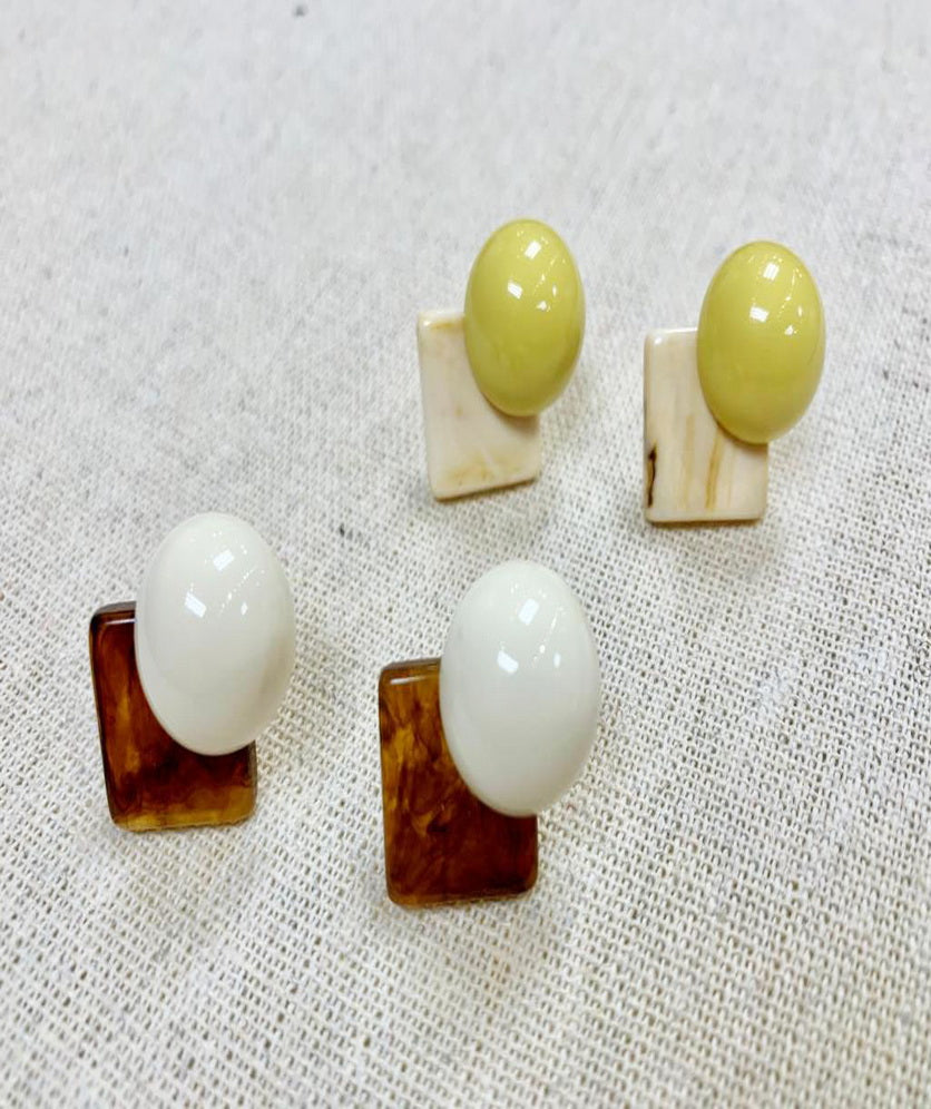 Vintage Resin Stud Earrings Geometric