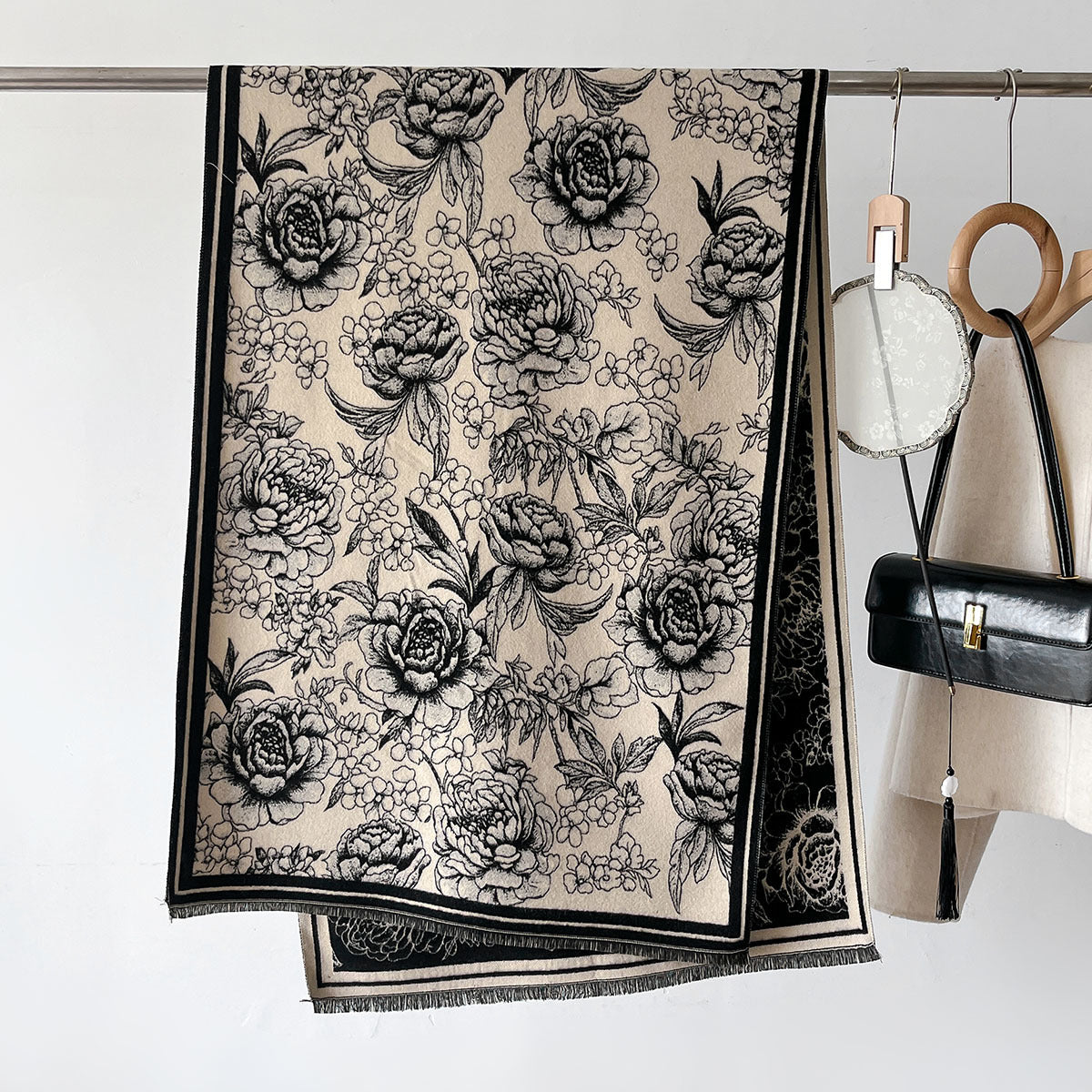 Cashmere Pashmina Scarf – Thick Winter Wrap for Women Vintage Flower Print