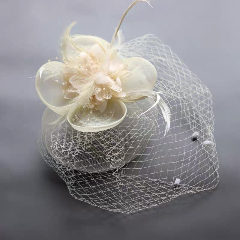 Women's Fascinator Vintage Bridal Wedding Feather Mesh Costume Headpiece 4 Pedals