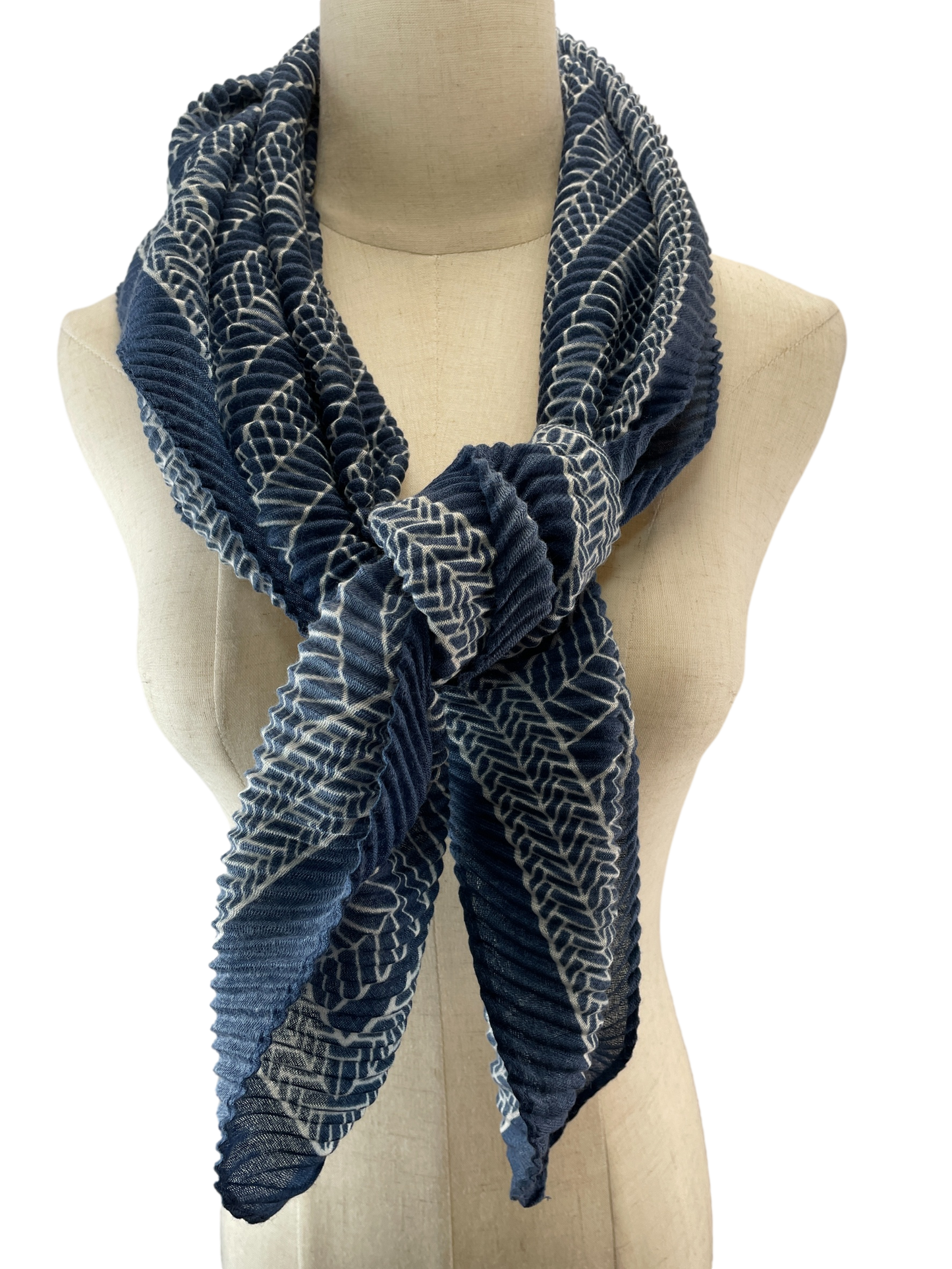 Scarf Square Pleated Lines Print