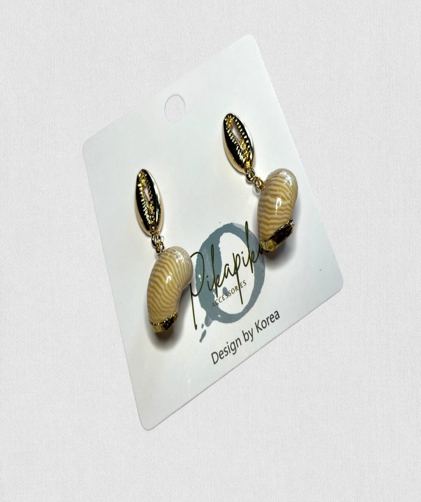 Sea Shell Drop Earrings Conch Gold Plated