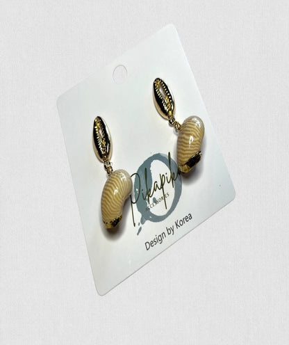 Sea Shell Drop Earrings Conch Gold Plated