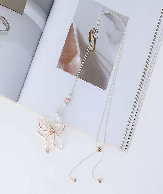 Long Sweater Necklace for Women Pendant Necklace Hollow Out Flower