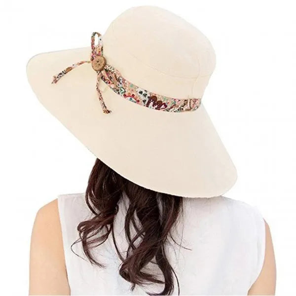 Women Wide Brim Summer Sun Hat Lightweight Foldable Beach Sun Hat for Ladies Travel Roll up Reversible Floral